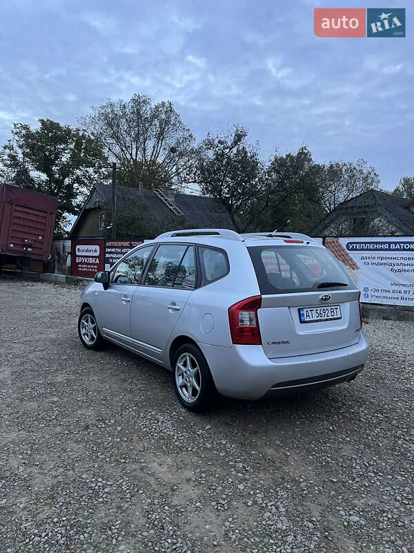 Мікровен Kia Carens 2011 в Калуші фото 6 Мікровен Kia Carens 2011 в Калуші