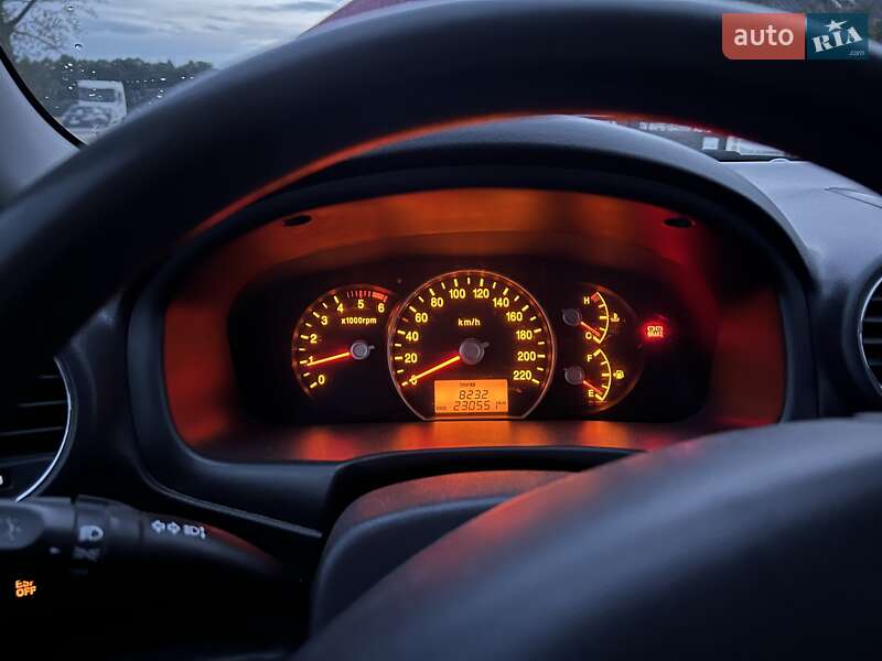 Мікровен Kia Carens 2011 в Калуші фото 18 Мікровен Kia Carens 2011 в Калуші