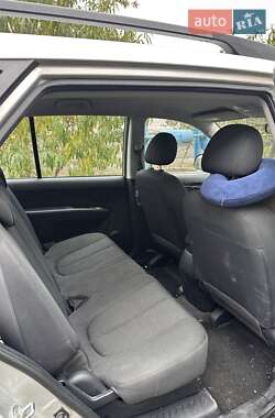 Минивэн Kia Carens 2009 в 