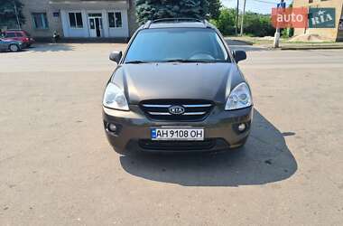 Мінівен Kia Carens 2008 в Краматорську