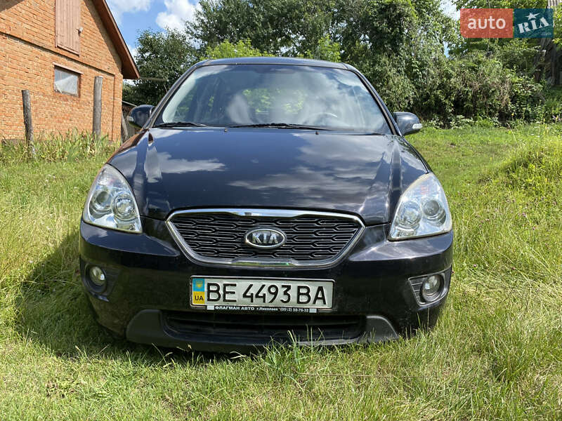 Мікровен Kia Carens 2011 в Івано-Франківську