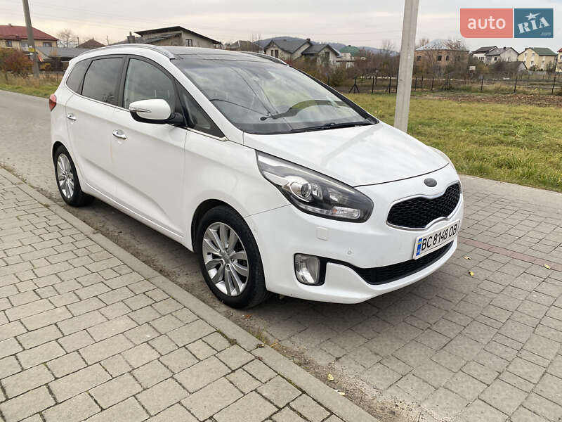 Микровэн Kia Carens 2013 в Львове