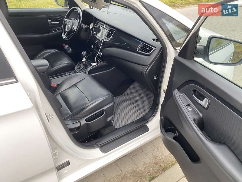 Микровэн Kia Carens 2013 в Львове