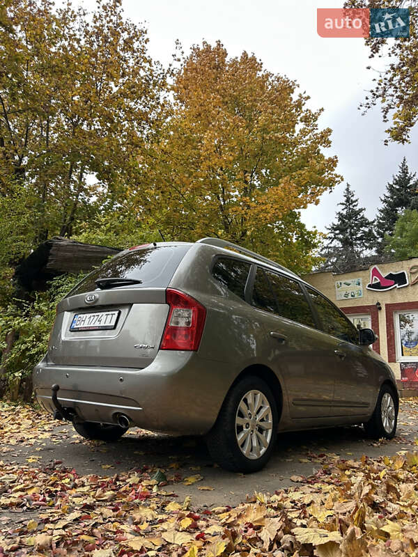 Мікровен Kia Carens 2012 в Одесі