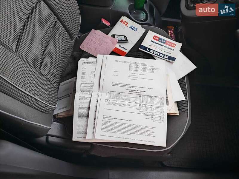 Минивэн Kia Carens 2007 в Львове фото 39 Минивэн Kia Carens 2007 в Львове