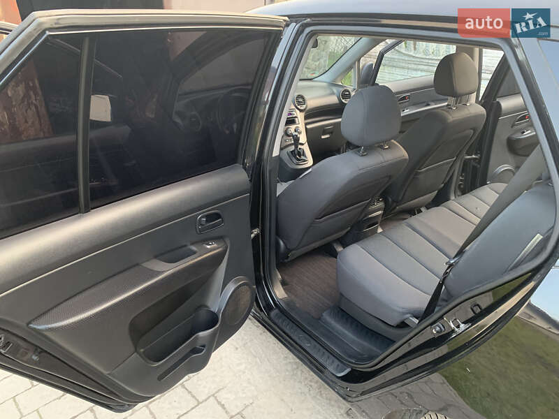 Мінівен Kia Carens 2006 в Львові