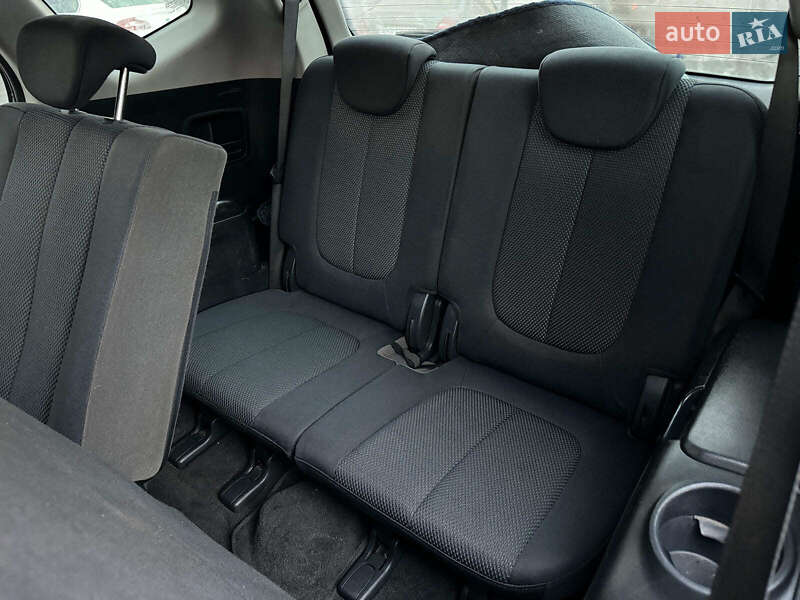 Минивэн Kia Carens 2007 в Виннице фото 17 Минивэн Kia Carens 2007 в Виннице