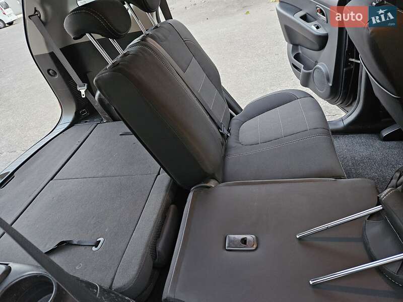 Минивэн Kia Carens 2008 в Кременчуге фото 11 Минивэн Kia Carens 2008 в Кременчуге