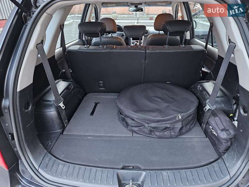 Минивэн Kia Carens 2008 в Кременчуге фото 12 Минивэн Kia Carens 2008 в Кременчуге