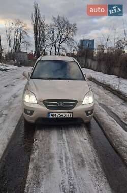 Минивэн Kia Carens 2007 в Киеве