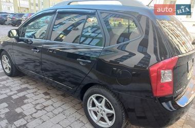 Мікровен Kia Carens 2011 в Сокалі