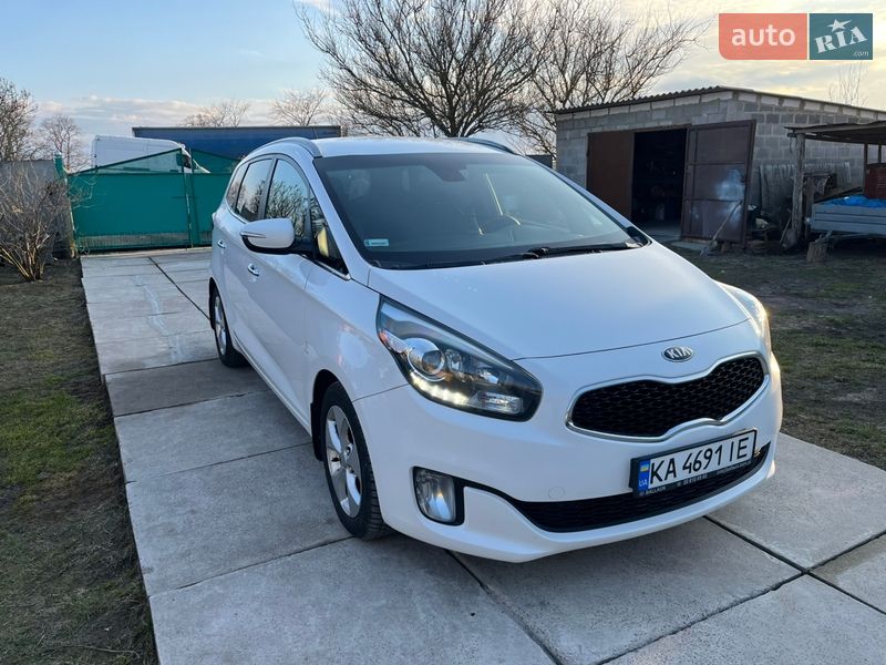 Мікровен Kia Carens 2013 в Коростені