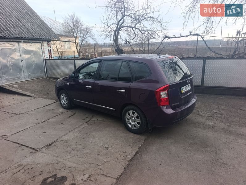Kia Carens 2008