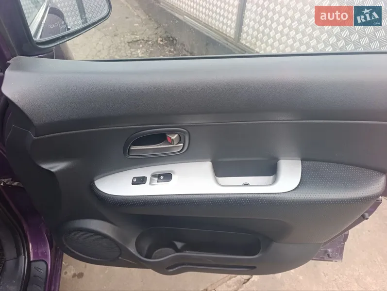 Kia Carens 2008 VIN Y6LFG52138L200636 фото оголошення 11 з 64