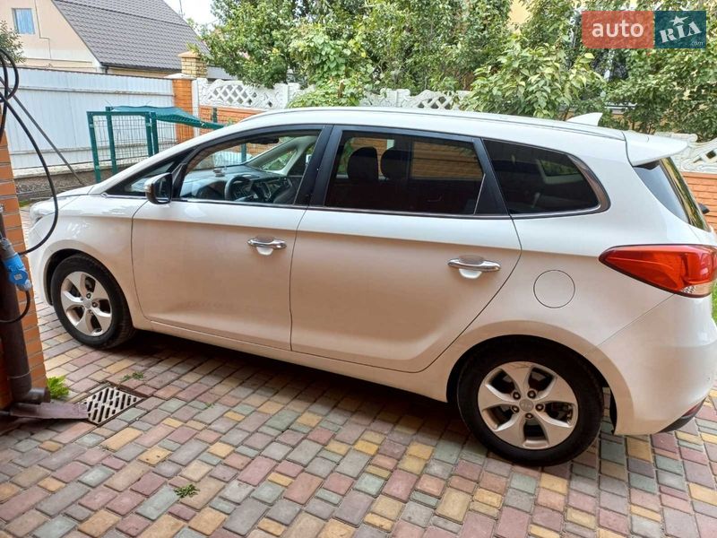 Микровэн Kia Carens 2015 в Фастове фото 4 Микровэн Kia Carens 2015 в Фастове
