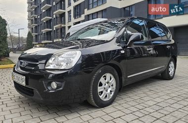 Мінівен Kia Carens 2008 в Івано-Франківську