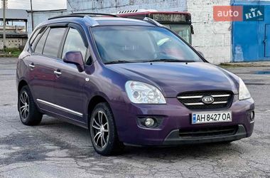 Минивэн Kia Carens 2008 в Горишних Плавнях