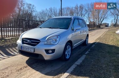 Минивэн Kia Carens 2007 в Чернигове