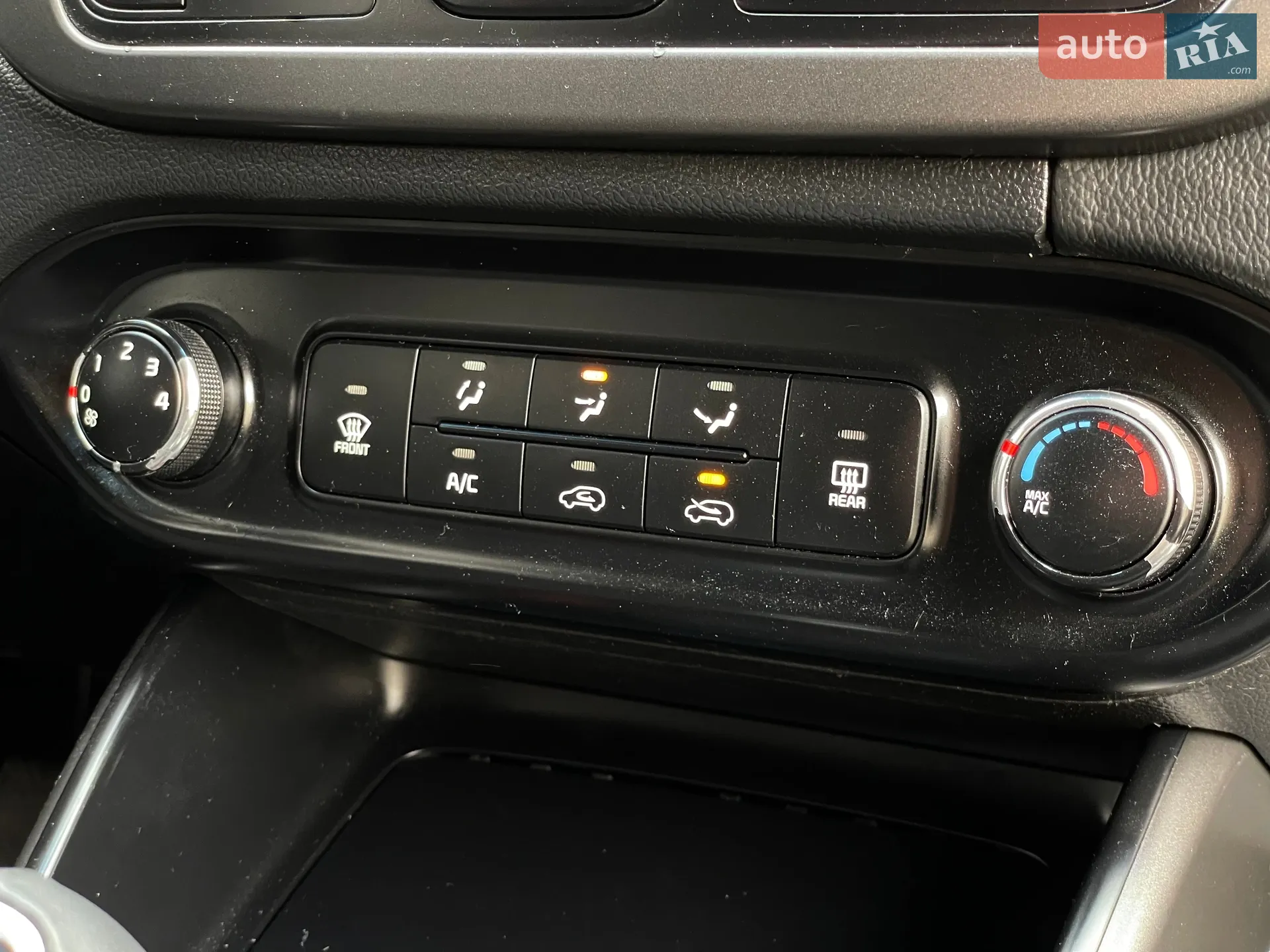 2013 Kia Carens - мініатюра 38