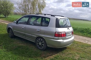 Мінівен Kia Carens 2004 в Хмельницькому