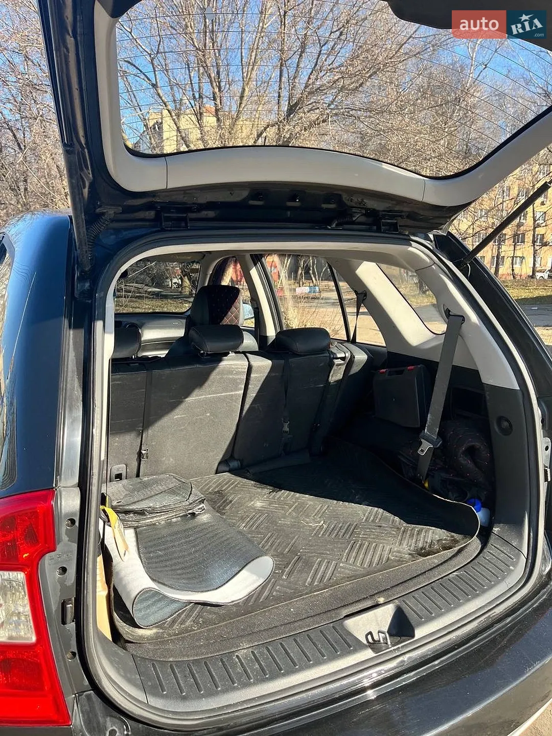 2010 Kia Carens - мініатюра 7