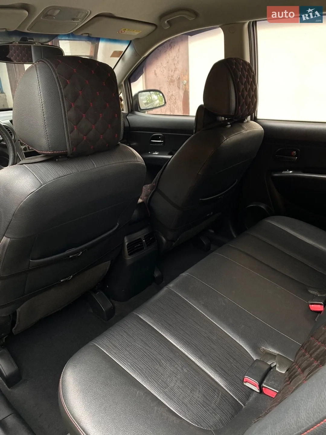 2010 Kia Carens - мініатюра 19