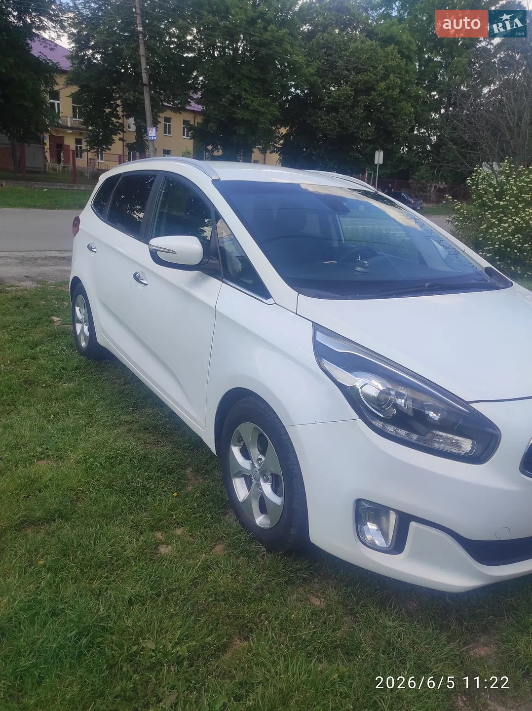 2015 Kia Carens - мініатюра 11