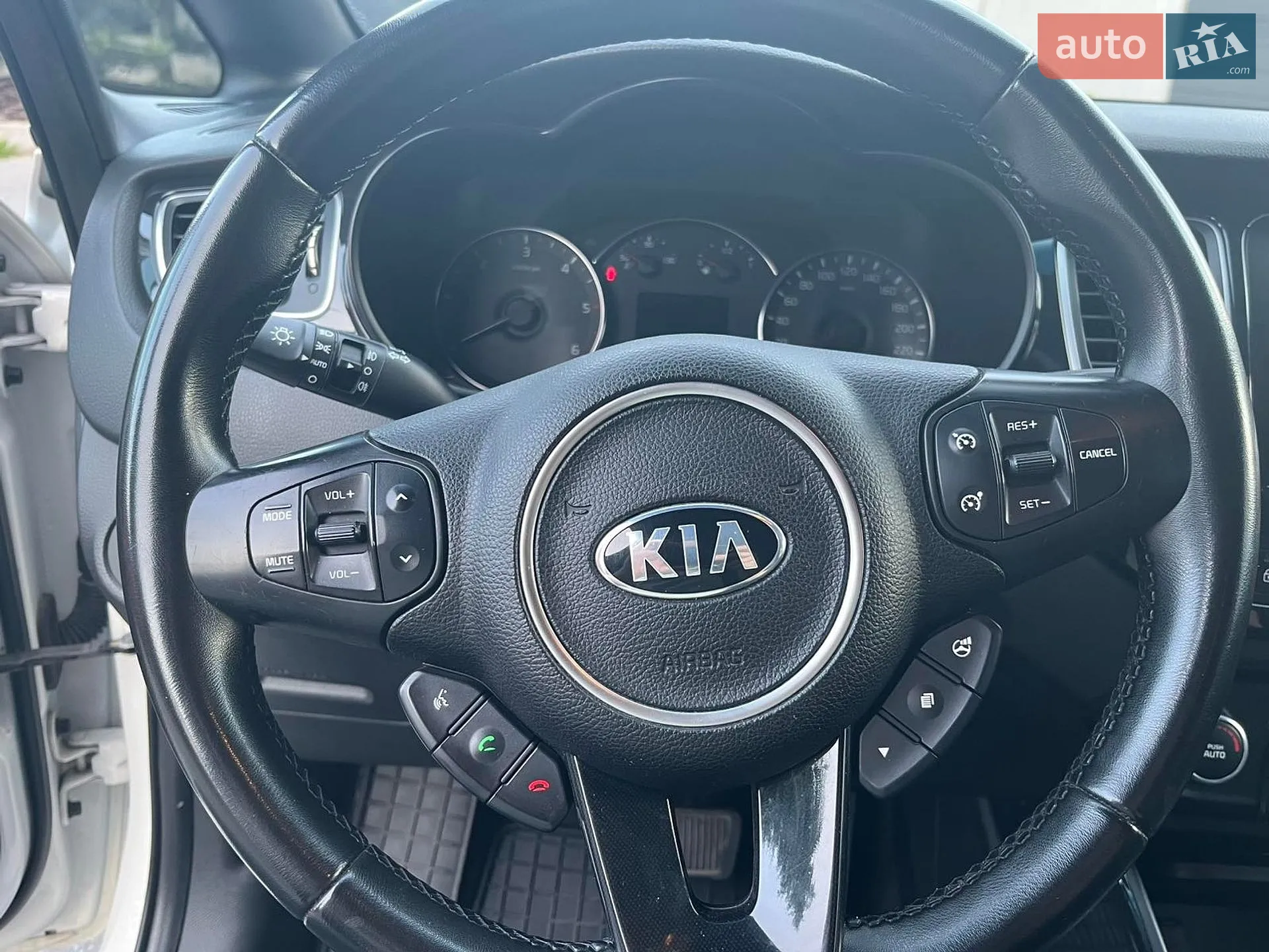 2016 Kia Carens - мініатюра 4