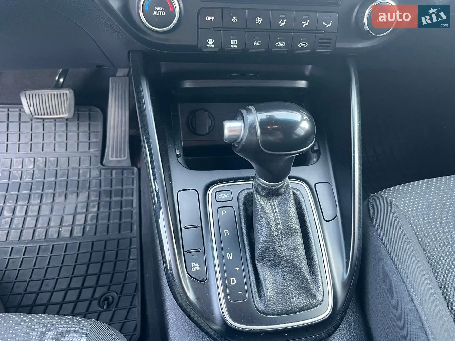 2016 Kia Carens - мініатюра 5
