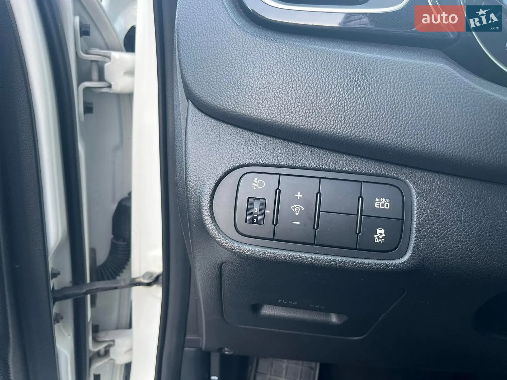2016 Kia Carens - мініатюра 6