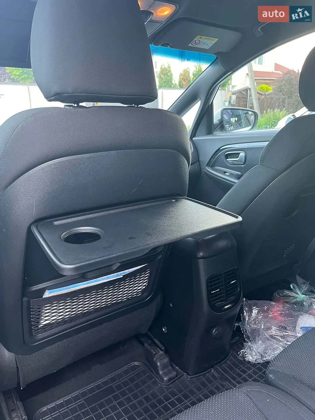 2016 Kia Carens - мініатюра 13