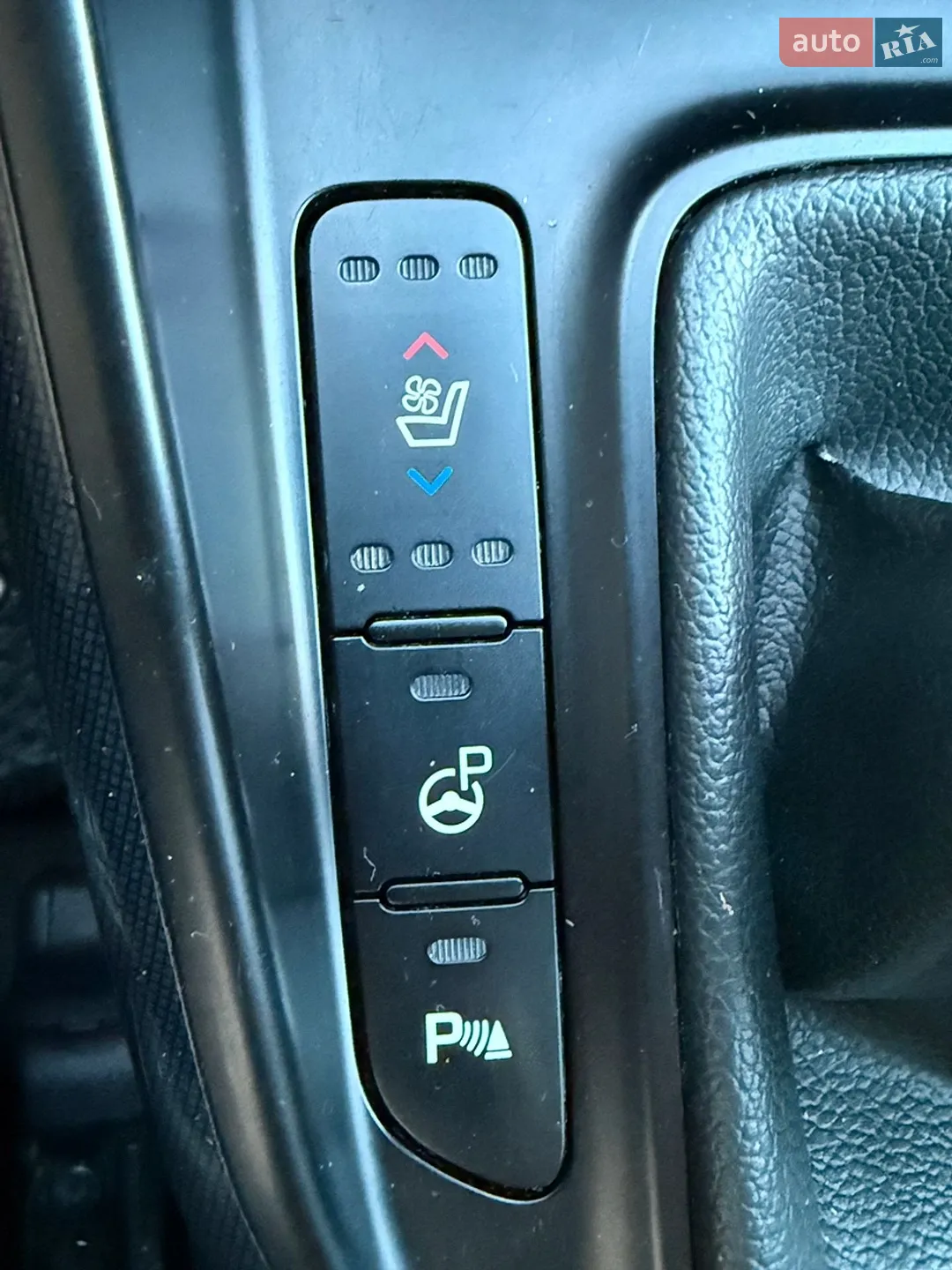 2013 Kia Carens - мініатюра 25