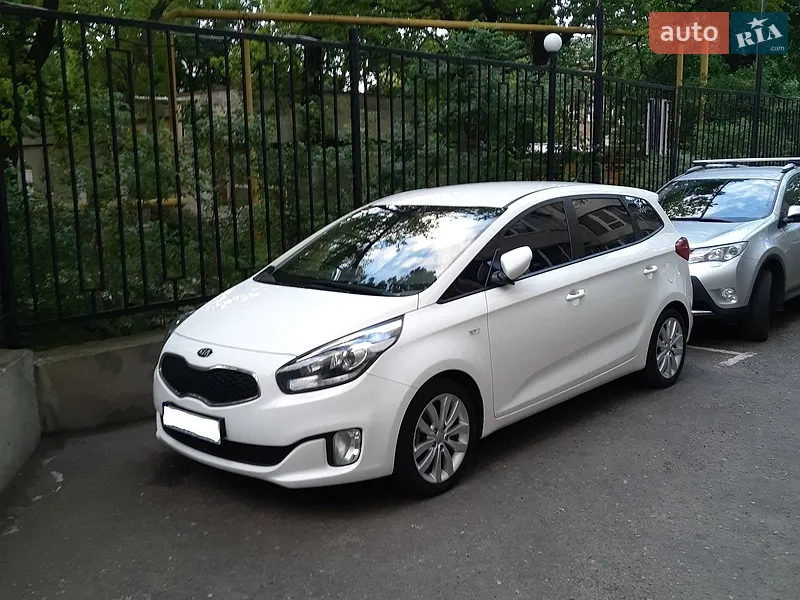 Kia Carens 2014