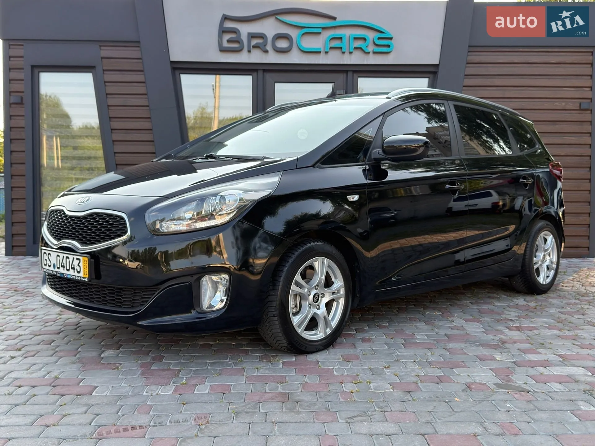 2013 Kia Carens - фото 1