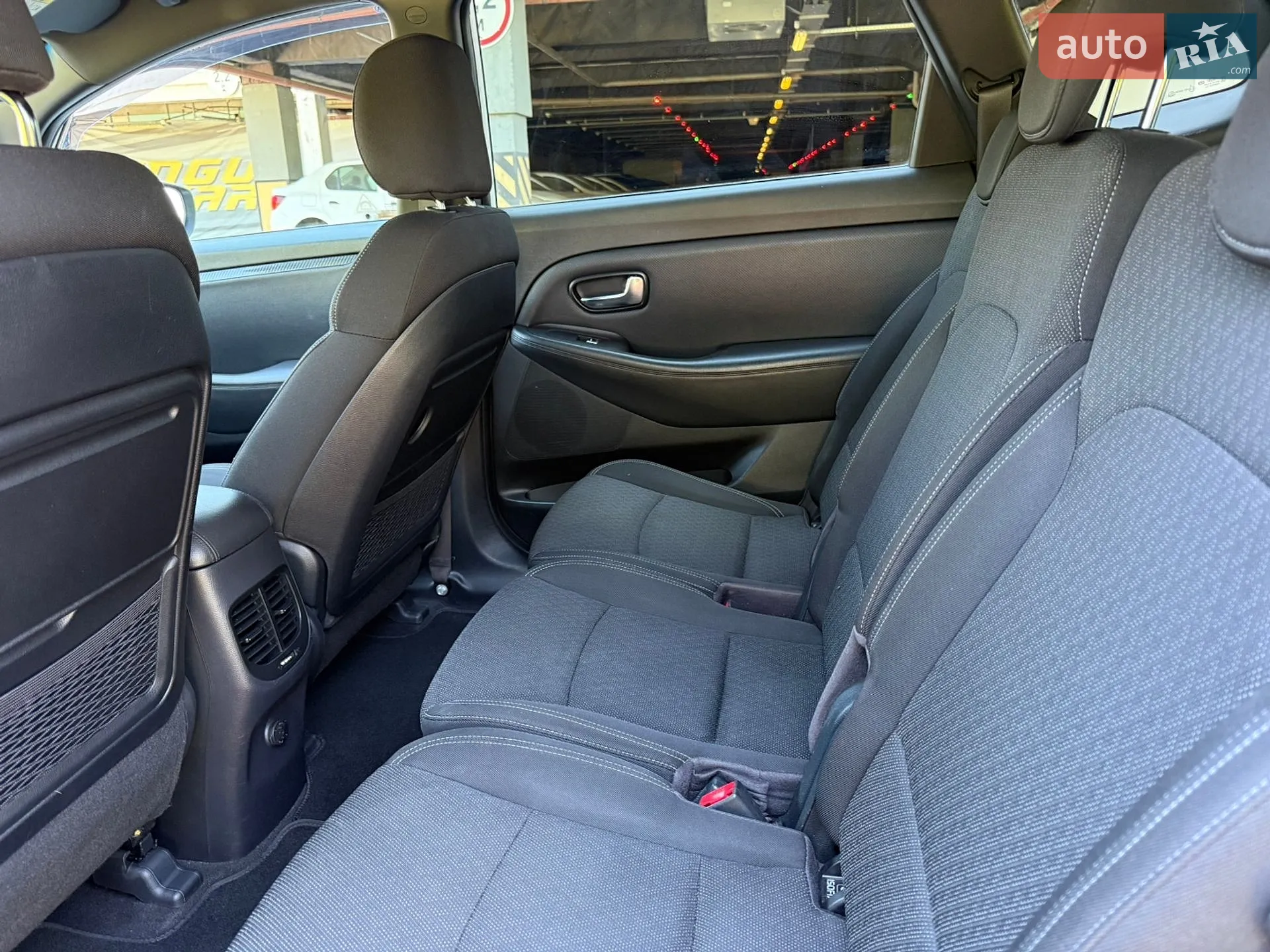 2017 Kia Carens - мініатюра 13