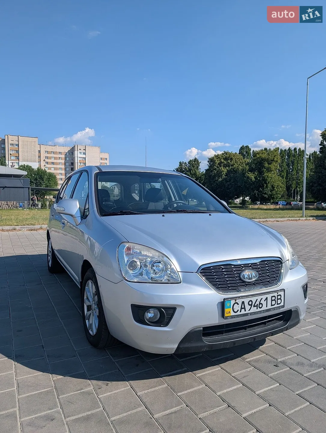2010 Kia Carens - мініатюра 2