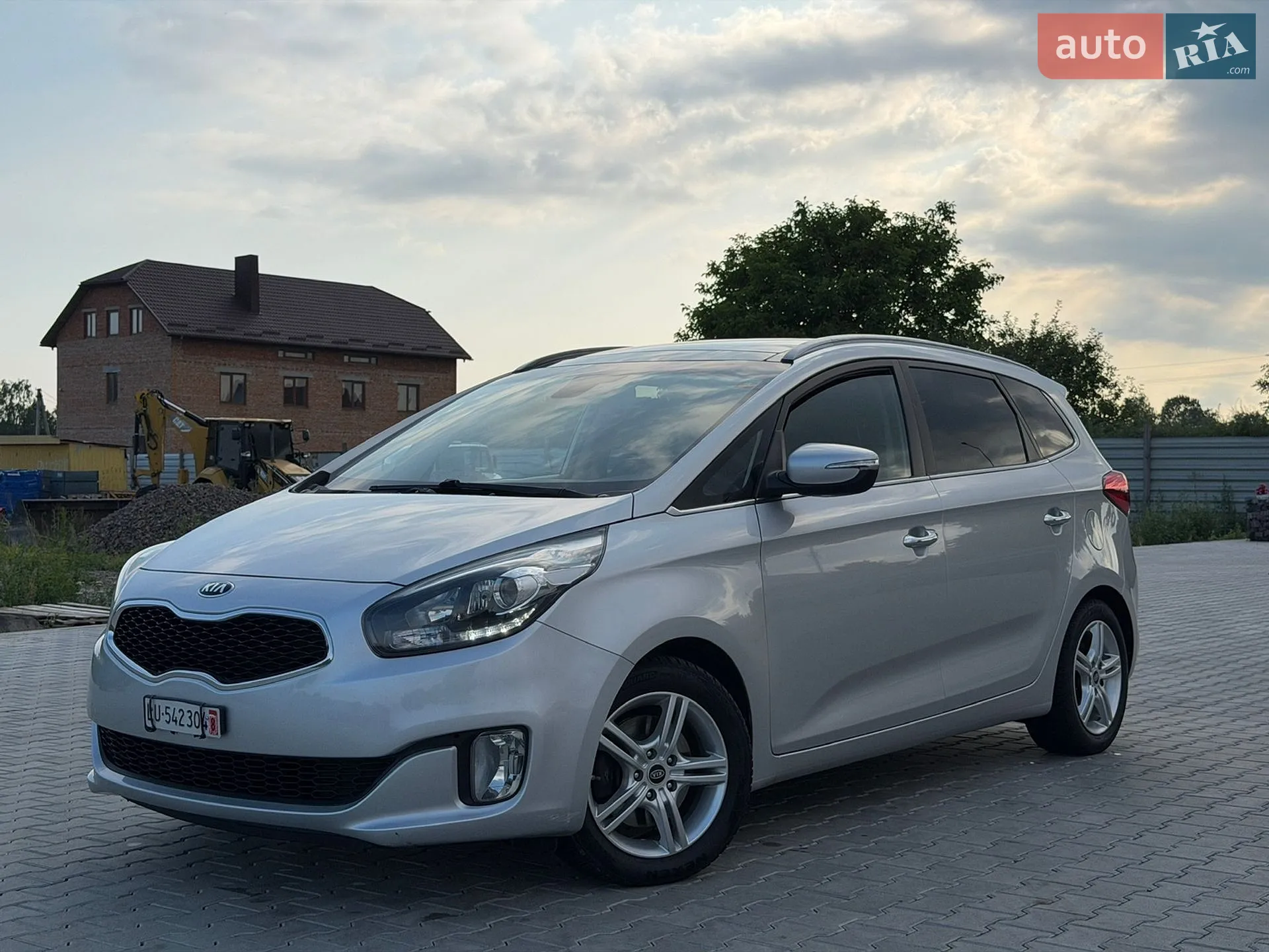 2015 Kia Carens - мініатюра 3