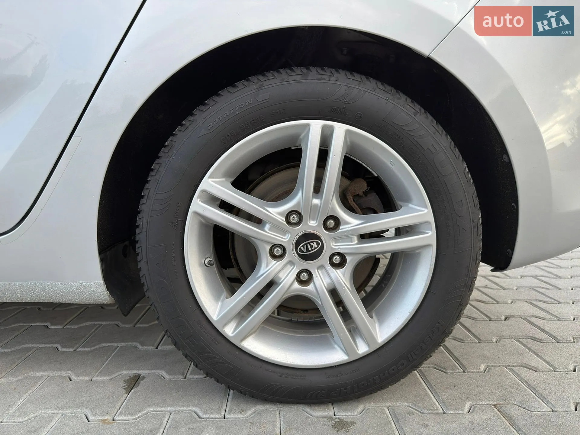 2015 Kia Carens - мініатюра 16
