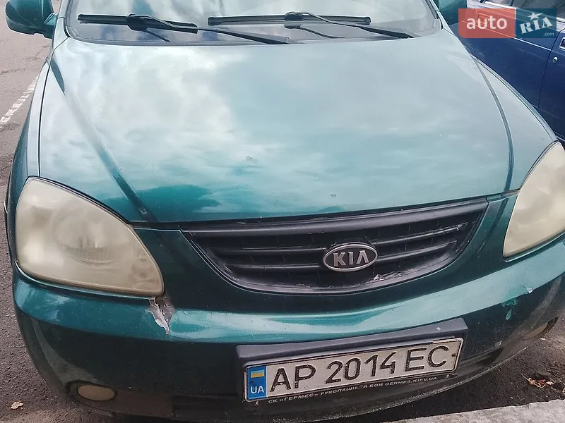 Kia Carens 2003