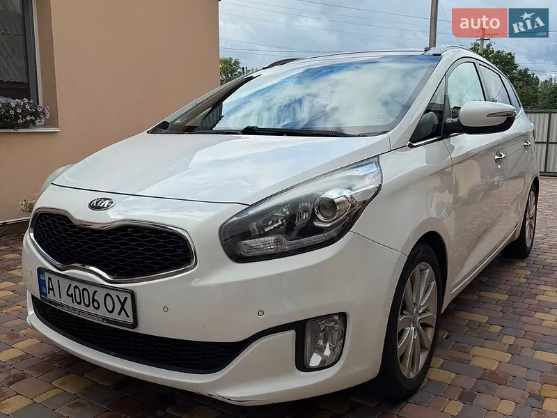 Kia Carens 2013