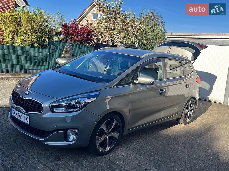 Kia Carens 2014