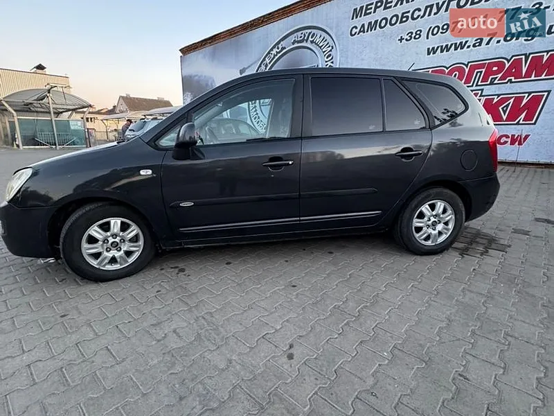 Kia Carens 2007