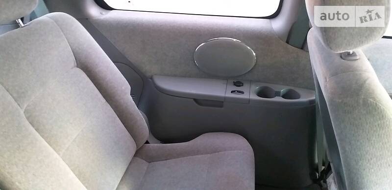 Мінівен Kia Carnival 2005 в Дубні фото 31 Мінівен Kia Carnival 2005 в Дубні