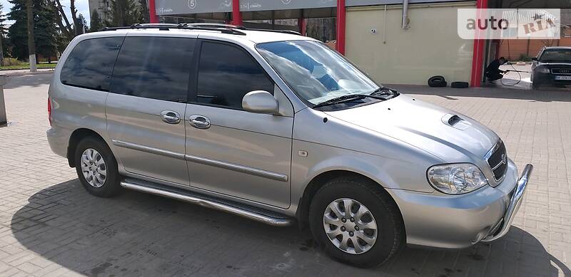 Мінівен Kia Carnival 2005 в Дубні фото 58 Мінівен Kia Carnival 2005 в Дубні