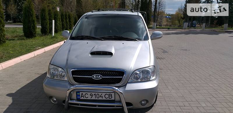 Мінівен Kia Carnival 2005 в Дубні фото 3 Мінівен Kia Carnival 2005 в Дубні