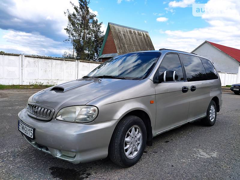 Kia carnival 1999