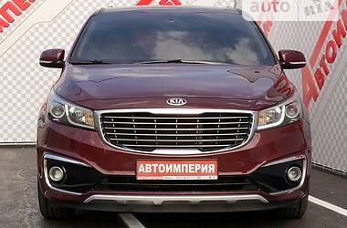 Мінівен Kia Carnival 2015 в Києві