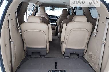 Минивэн Kia Carnival 2015 в Сумах