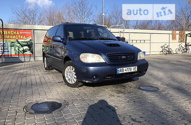 Минивэн Kia Carnival 2005 в Баре