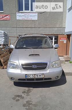 Минивэн Kia Carnival 2003 в Львове